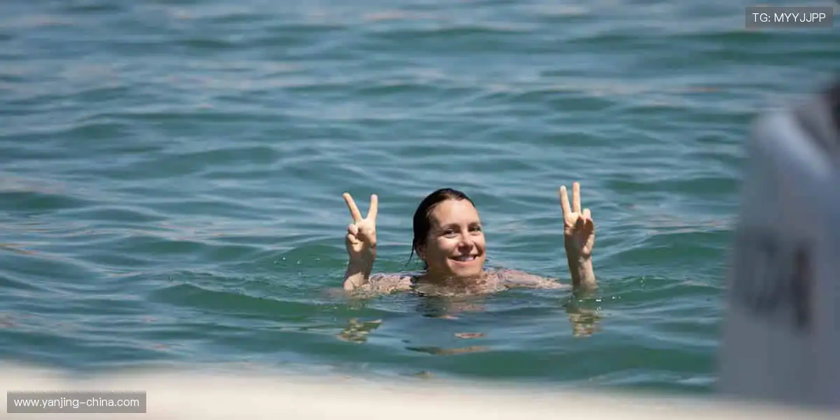 用细节诠释热爱!✨ 运动装备 + 潮流单品,你的风格由你定义!